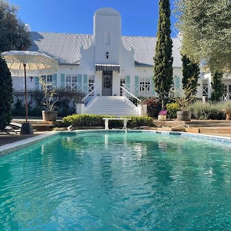 La Belle Guest House Bloemfontein Ngoại thất bức ảnh